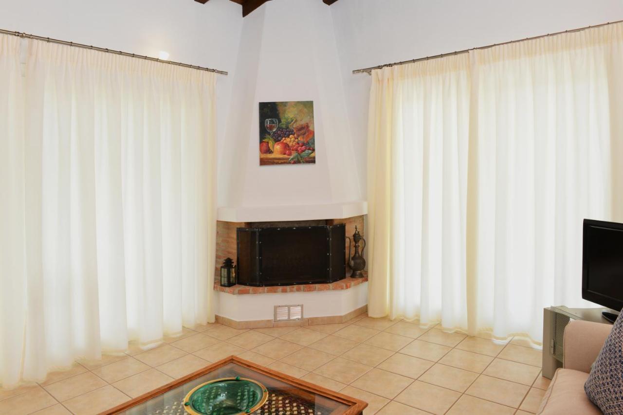 Orestis Suites Kolios ภายนอก รูปภาพ